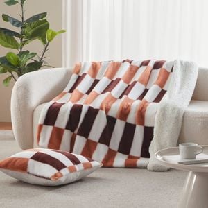 Dreamaker Alma Faux Fur Throw Chocolate Mousse 130x170cm