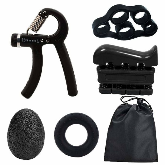 Black Hand Grip Strength Training Set 5-Piece - Adjustable Grip Exerciser & Rings
