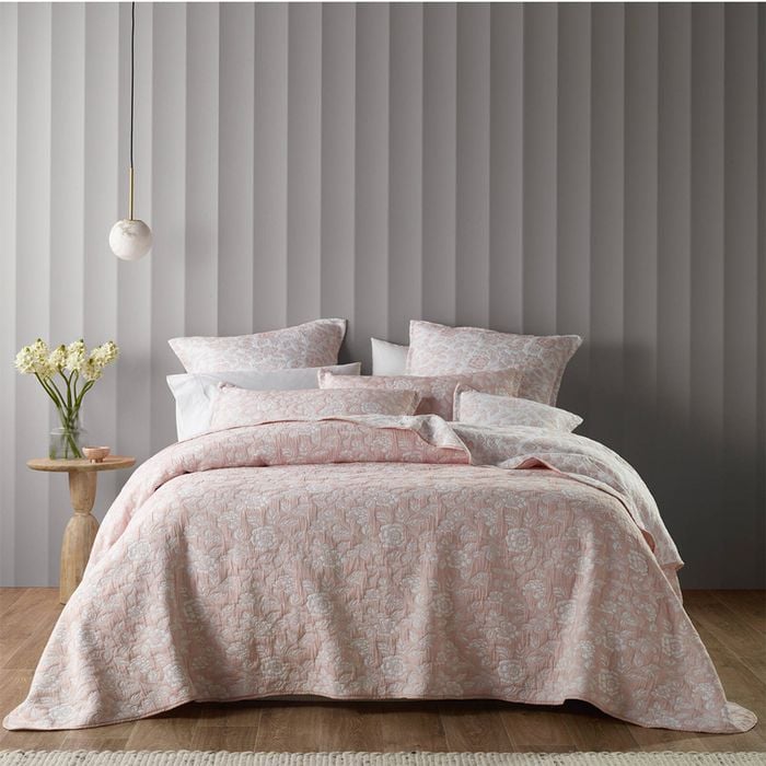 Bianca Provence Bedspread Set w/ Pillowcase Home/Room Bedding Blush King Bed