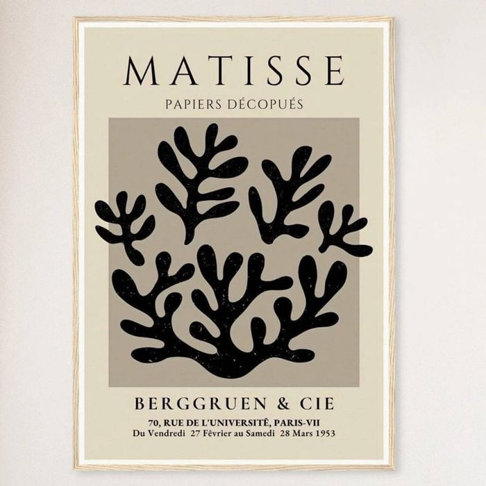 Galrie Henri Matisse Exhibition Print - Captivating Art at Berggruen & Cie (Black), Wood Frame, A2 42 x 60cm (16 x 24inch)