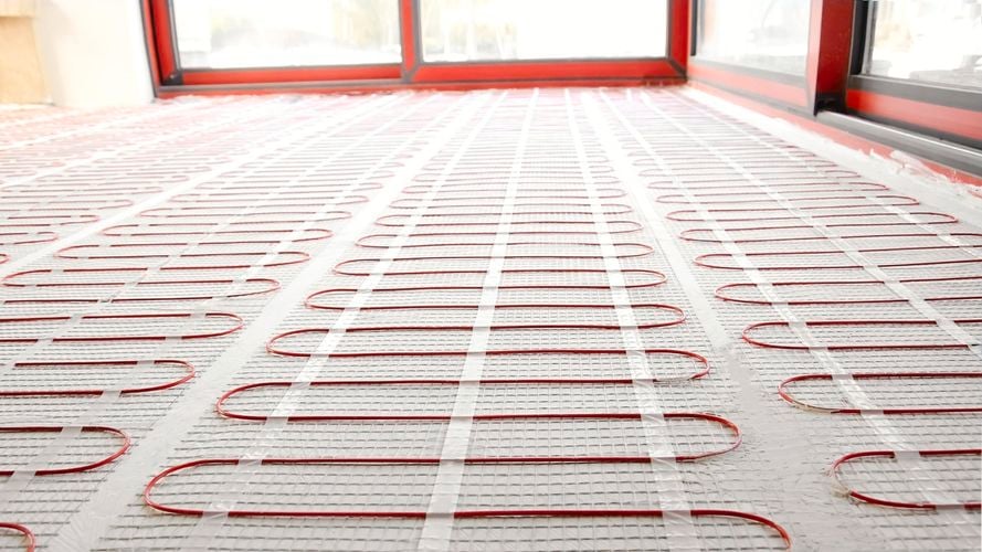 Heating mat laid out.