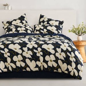 Dreamaker Ezra Printed Quilt Cover Set Navy Super King