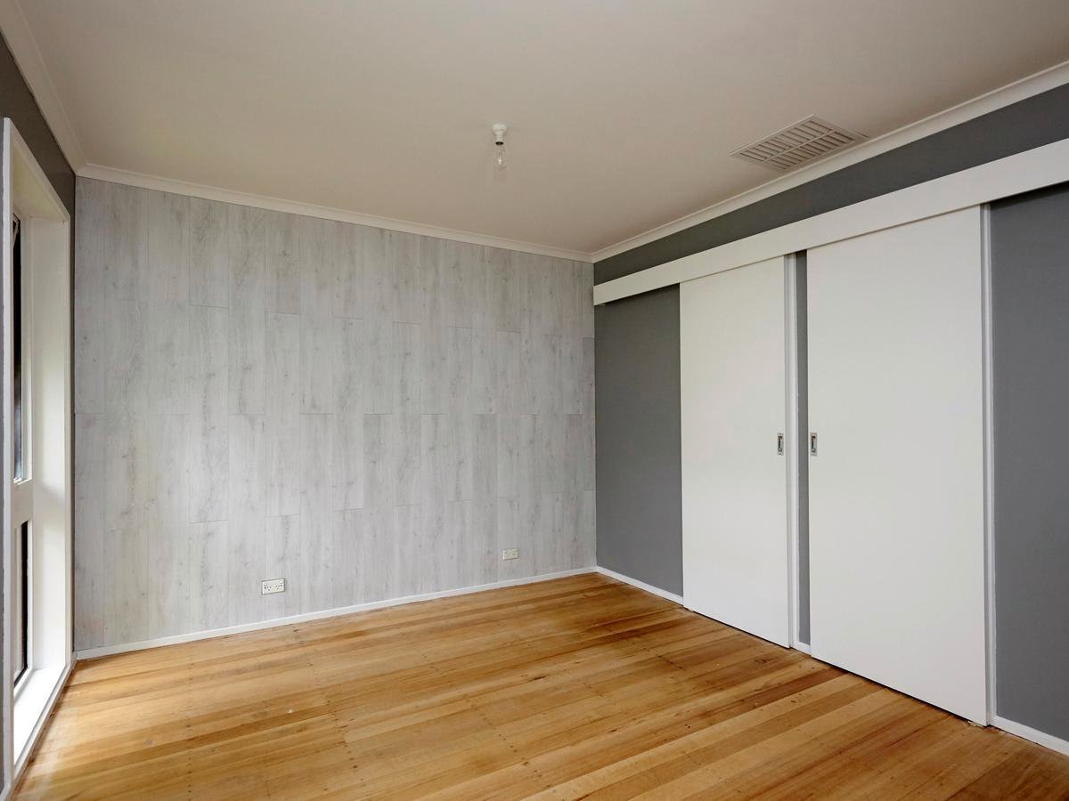 D.I.Y. Timber-Look Feature Wall - Bunnings Australia