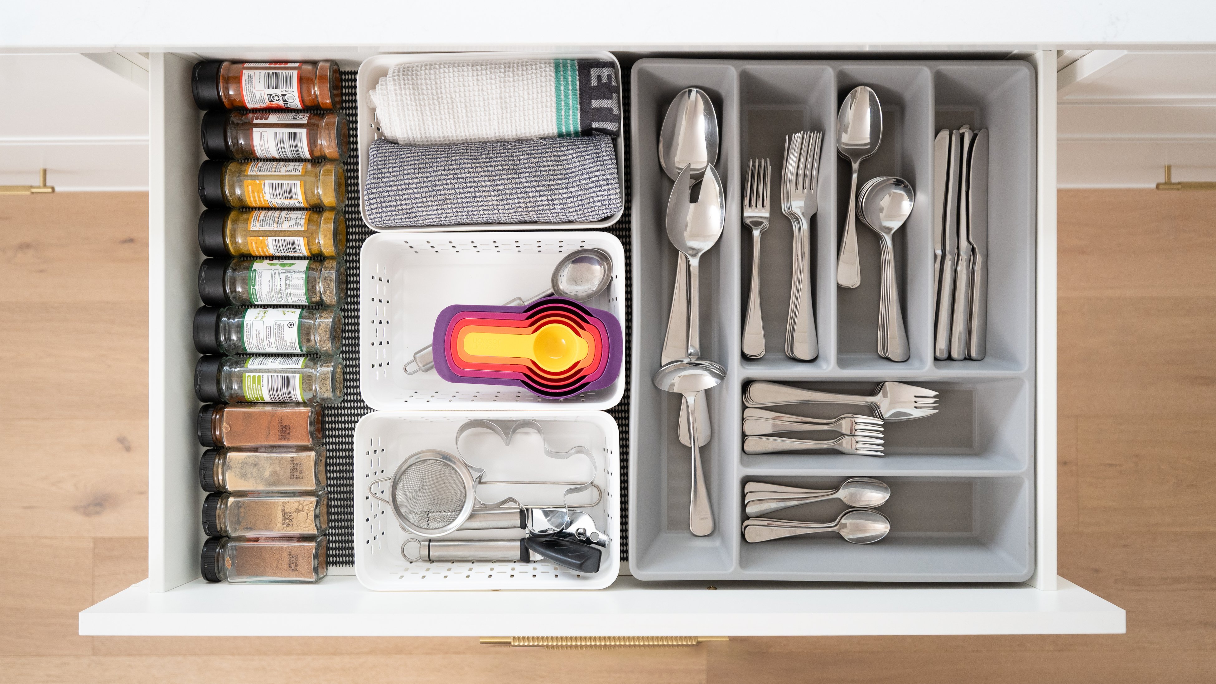 Clean And Organise Your Space - Bunnings New Zealand
