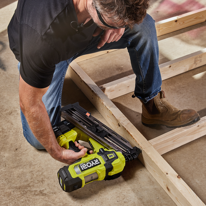 RYOBI 18V ONE+ HP Brushless 30° Framing Nailer – Cordless AirStrike, Drives 3-1/2" Clipped Or Full Head Nails, Up To 750 Nails Per Charge (Tool Only)