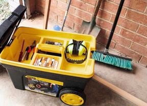 DIY Advice Image - How to organise your tools. Elvis and Personal SharePoints blob storage upload.