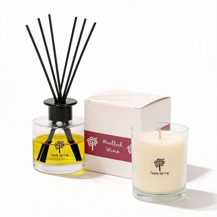 Nicola Spring Soy Wax Scented Candle & Reed Diffuser Set - Mulled Wine - 160g Candle 28 Hour Burn & 200ml Diffuser 60 Day Scent
