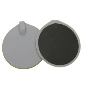 9.5(cm) X 9.5(cm) Silicone Rubber Electrodes Pad - 1 Pack (2 pads)