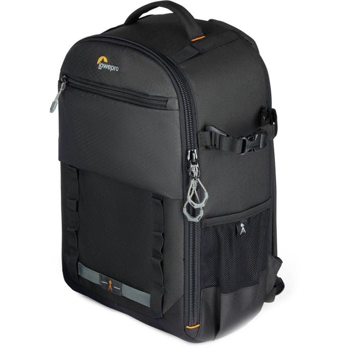 Lowepro Adventura BP 300 III - Black