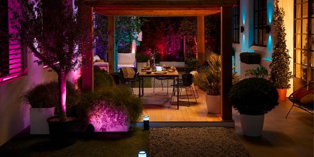 outdoor entertaining area with smart lighting