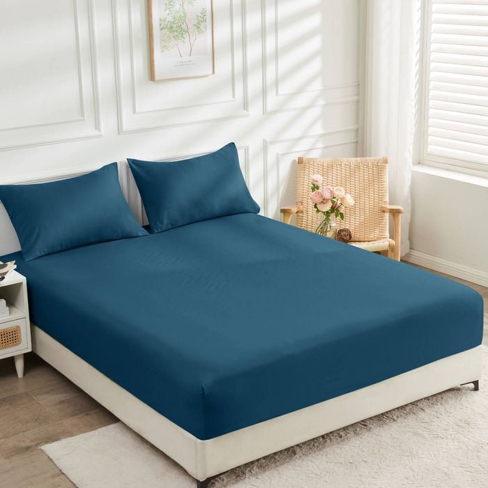 LINENOVA Bamboo 40cm Deep Pocket Bed Sheets Soft Fitted Sheet - Queen，Biscay blue