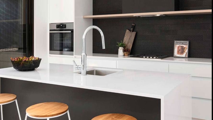 The
  excellence of having a pure white finish such as Chalk enables you to place
  it with many interior designs. While still capturing that ultra-modern and
  fresh feel.  i/n 0646133