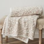 CottonMore Leopard Pattern Microfibre Winter Blanket 130x160cm Super Soft Sofa Throw Rug - Beige