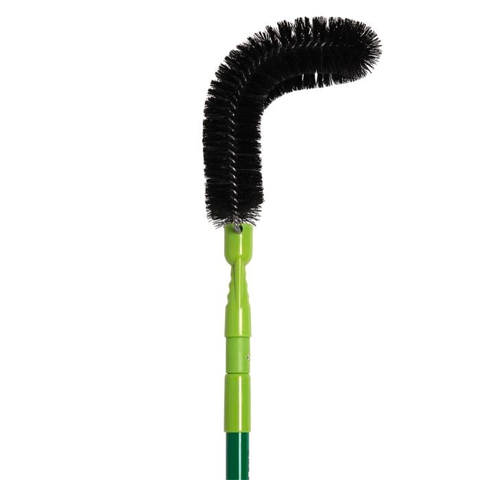 Sabco Curved Cobweb Brush With Extension Handle