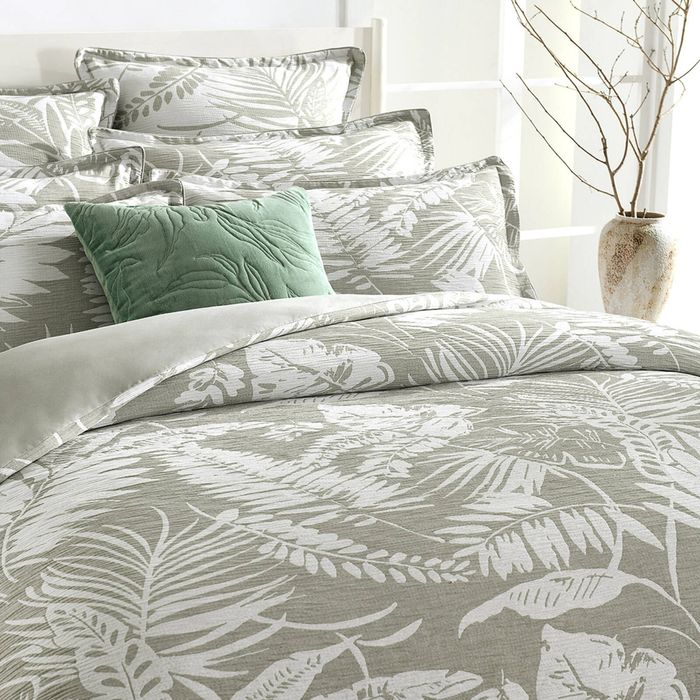 Renee Taylor Palm Tree Jacquard Queen Quilt Cover w/ Pillowcases Sage Green