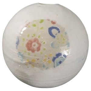 Omotenashi White Sphere Vase